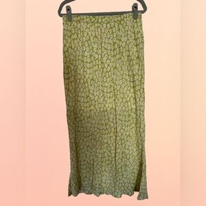 What Lo Wants 90s style daisy floral bias cut maxi skirt green size L-1X